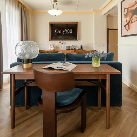 Only 5* Sevilha