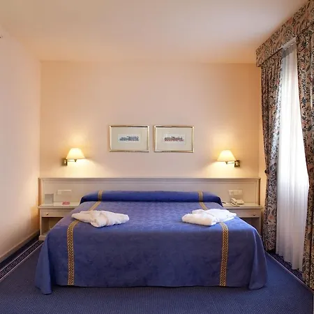 Only Hotel Seville