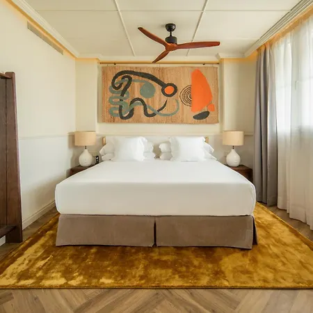 מלון Only סביליה