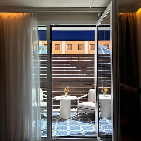 Only Hotel 5*